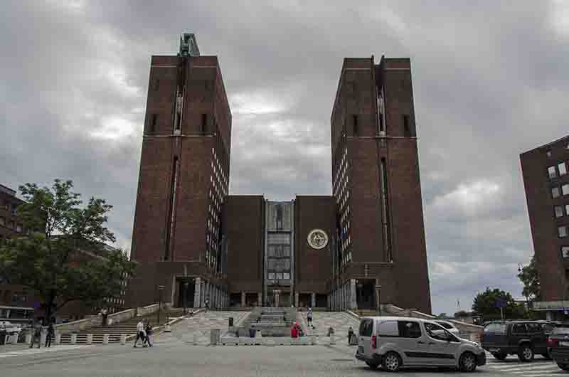 03 - Noruega - Oslo - Ayuntamiento